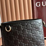 Gucci Emblem crossbody black bag 15*18*8cm - 4