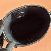 Gucci Emblem crossbody black bag 15*18*8cm - 5