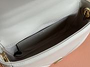 Gucci GG Marmont white crossbody bag - 6