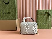 Gucci GG Marmont white crossbody bag - 4
