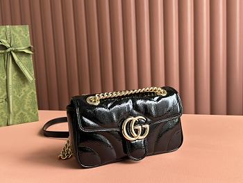 Gucci GG Marmont black crossbody bag 22*13*6cm