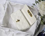 DIOR CARO White BAG M9241U 20x12x7cm  - 3