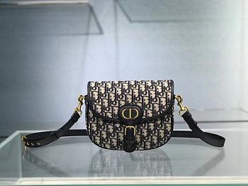 DIOR BOBBY BAG 22x17x6cm