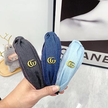 Shopping over $500 send a Beautiful Cucci headdress 06