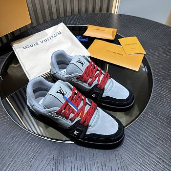Louis Vuitton LV trainer sneaker 34